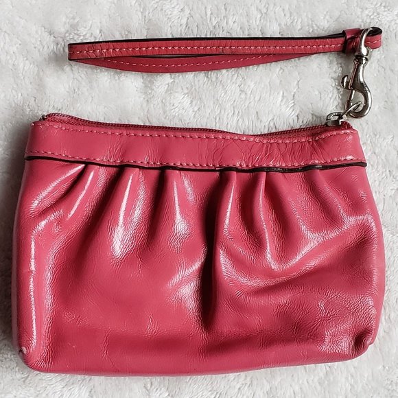 Coach Hot Pink Patent Leather Wristlet - Picture 2 of 6